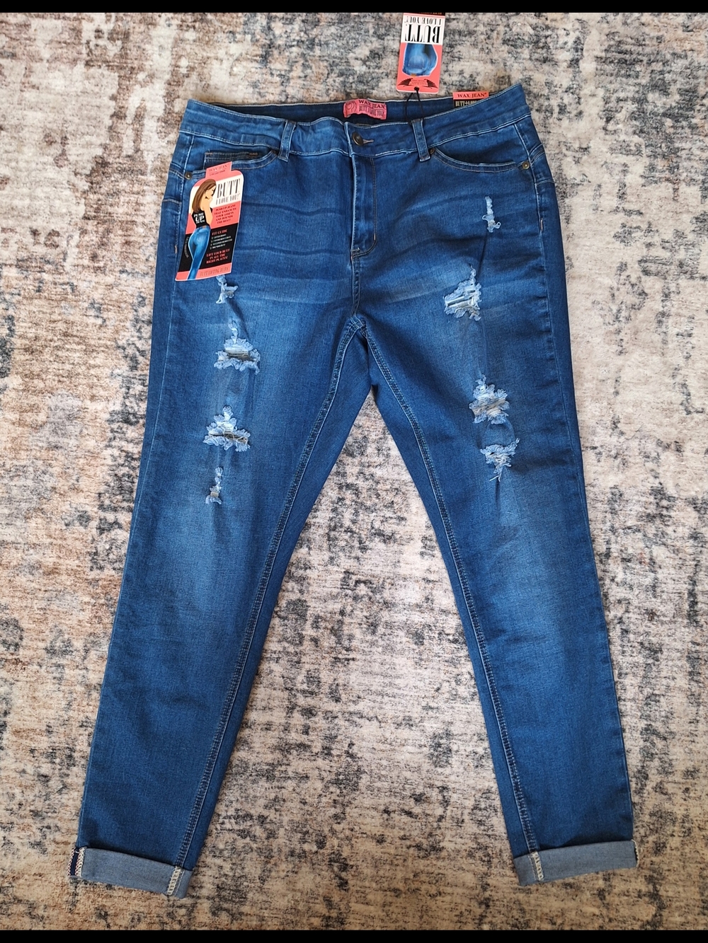 NWT. Wax Jeans. Butt Lifting Jeans. Distressed With Rolled Bottom. Sz 18